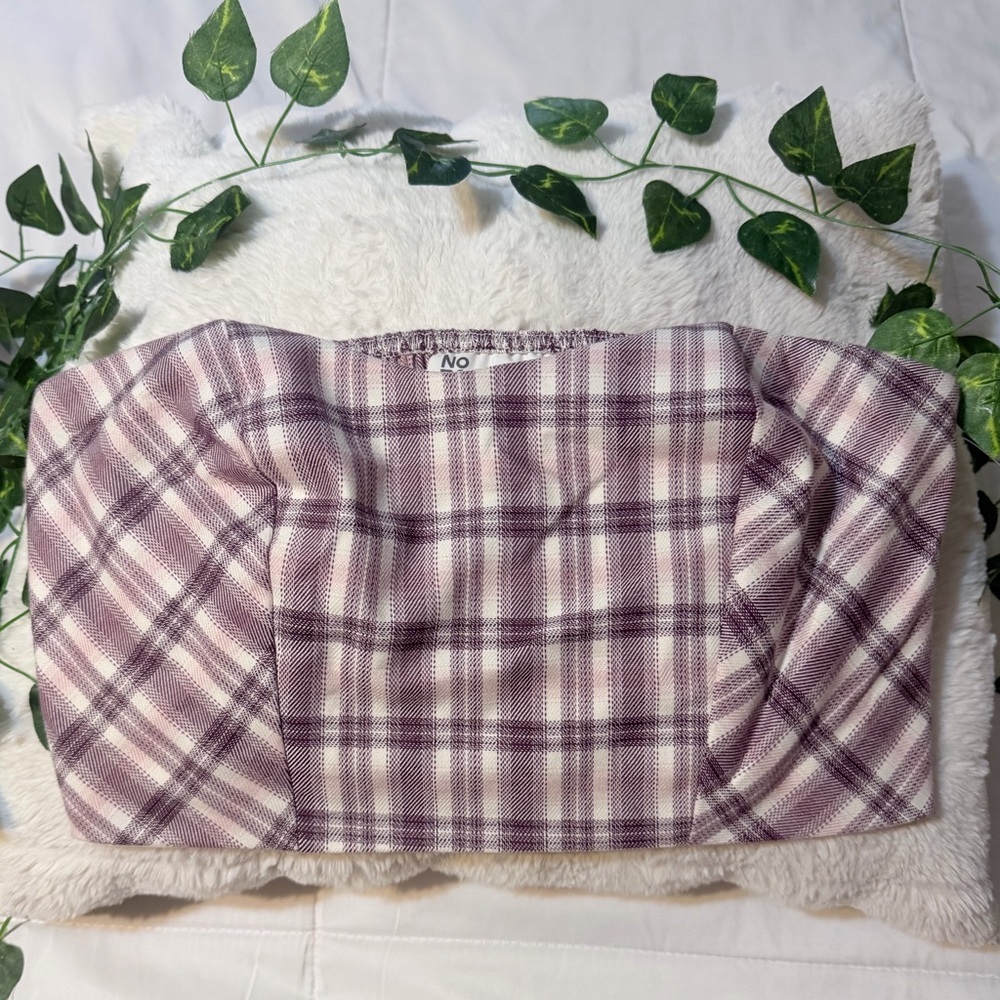 No Boundaries Purple and White Plaid Crop Top - Picture 2 of 10